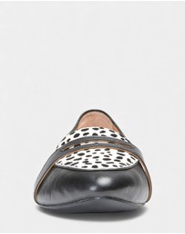 Vionic - Savannah Flat - Black Spot