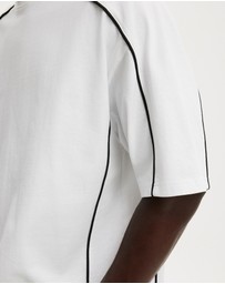 Cotton On - Cropped Fit T-Shirt