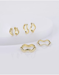 Wanderlust + Co - Scallop Pave Gold 8mm Baby Huggie Earrings