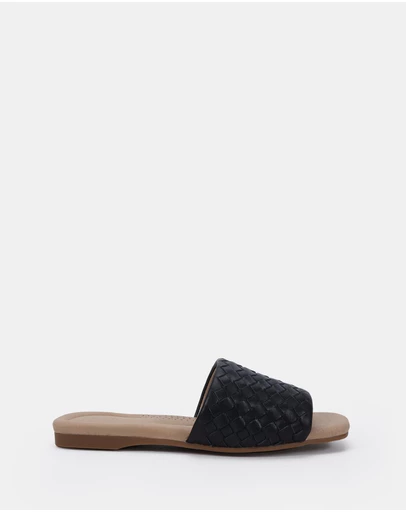 Clarks - Yana Black