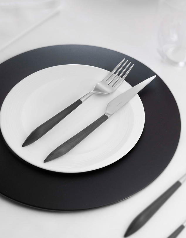 Bugatti - Ares Cutlery Set 16-piece - Black