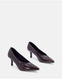 Therapy - Jordyn Pumps