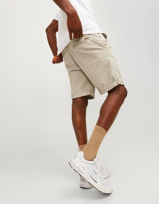 Jack & Jones - Bowie Solid Chino Shorts
