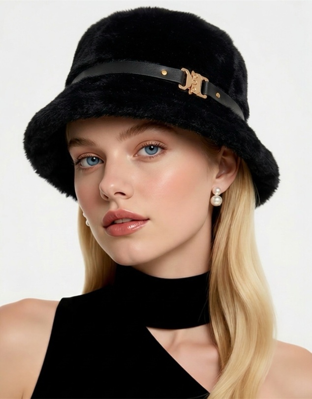 Mossée - Daisy Fluffy Fur Hat