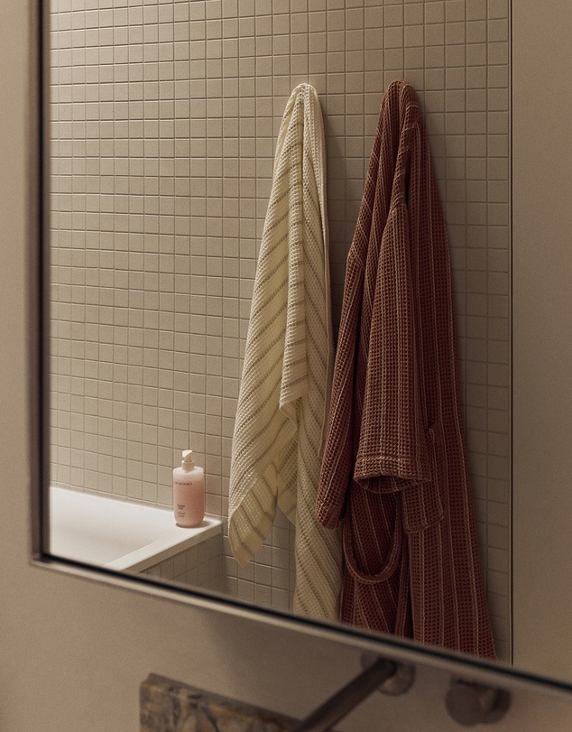Country Road - Parker Australian Cotton Waffle Bath Towel