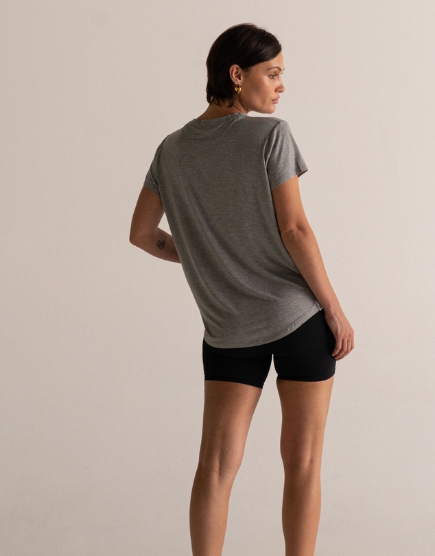 HyperLuxe The Label - V Neck Shirt