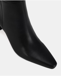 Novo - Okoro Boots