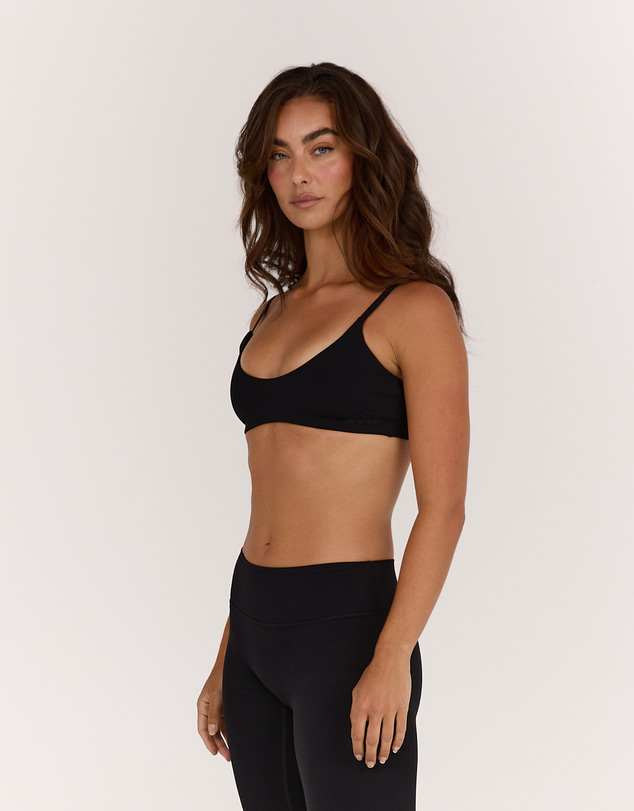 Muscle Republic - Aire Micro Scoop Bra