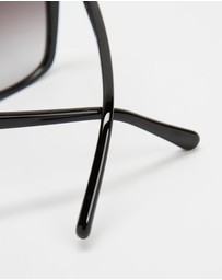 Salvatore Ferragamo - SF1026S