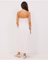 Calli - Strapless Gathered Midi Dress