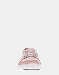 Mia Vita - Bugsy Slip-On - Blush