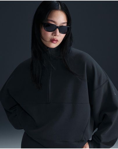 Black & Dark Smoke Grey