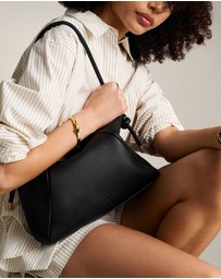 Fossil - Willa Black Shoulder Bag