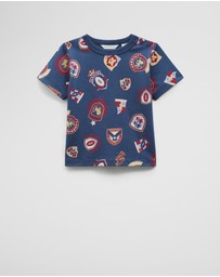 Country Road - Varsity Motif T-shirt