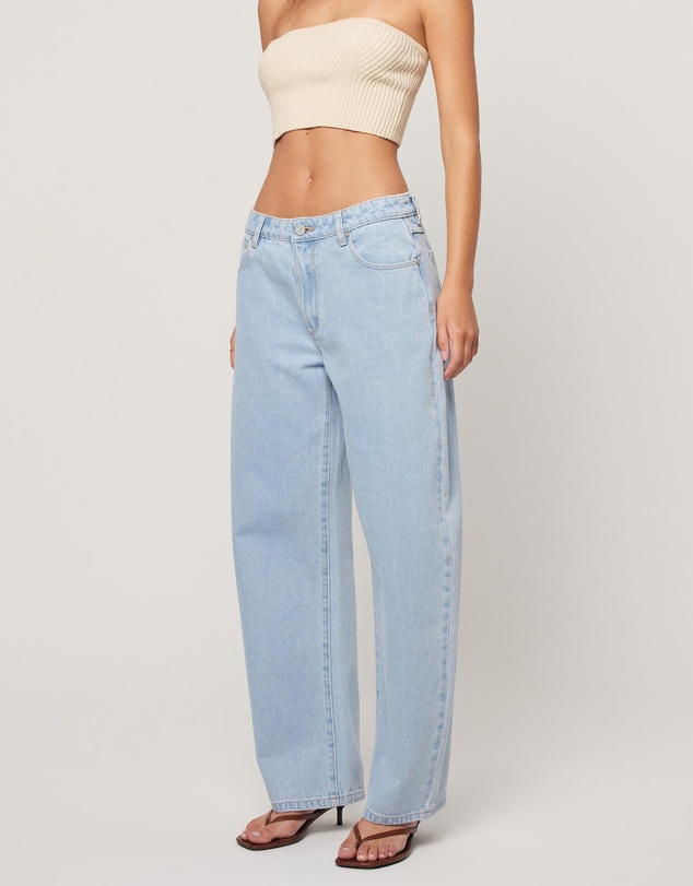 Abrand - 95 Mid Barrel Jeans