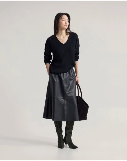 Oxford - Drew Cable V-Neck Knit