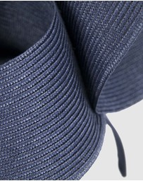 Max Alexander - Modern Navy Twisted Racing Fascinator