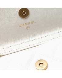 Pre-Loved by Azura Reborn - Pre-Loved CC Quilted Caviar Medallion Charm Clutch With Chain