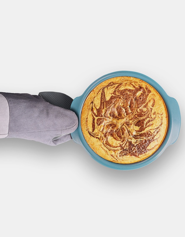 Joseph Joseph - Nest™ Bake 20cm Non-Stick Round Cake Tin with Easy-Pull Handles