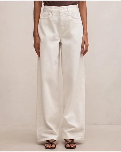 Forever New Petite - Gia Petite High Rise Wide Leg Jeans