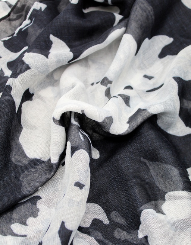 Morgan & Taylor - Tallulah Beach Sarong in Black