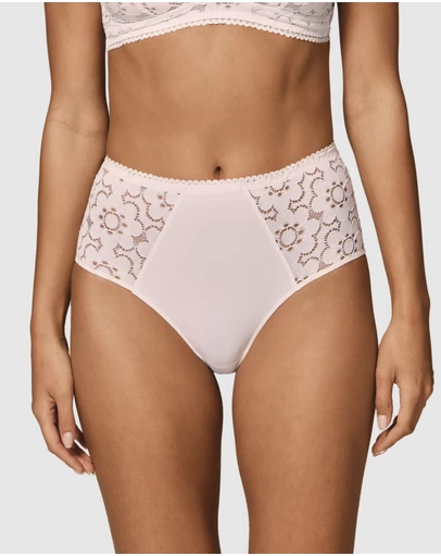 Simone Perele - Oisive Control Brief