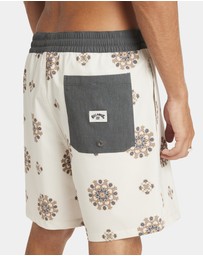 Billabong - Mens Sundays Layback 17