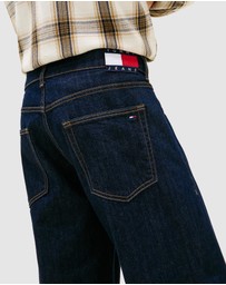 Tommy Jeans - Jaimie Relaxed Straight Crop Jeans