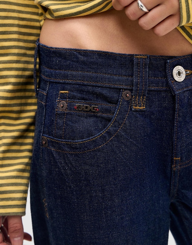 BDG By Urban Outfitters - Kayla Lowrider Jeans