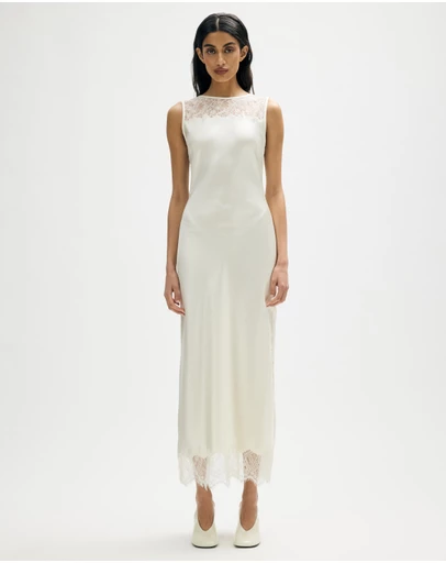 Minima Esenciales - Aisla Lace Midi Dress