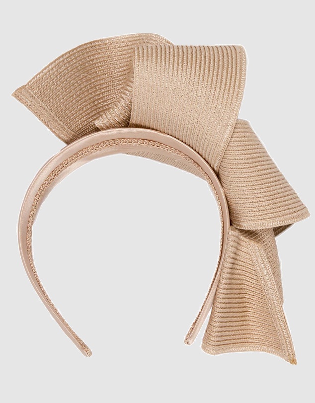 Max Alexander - Large Wavy Nude Racing Fascinator