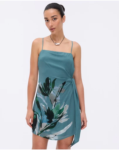 Minima Esenciales - Icehouse Floral Mini Dress