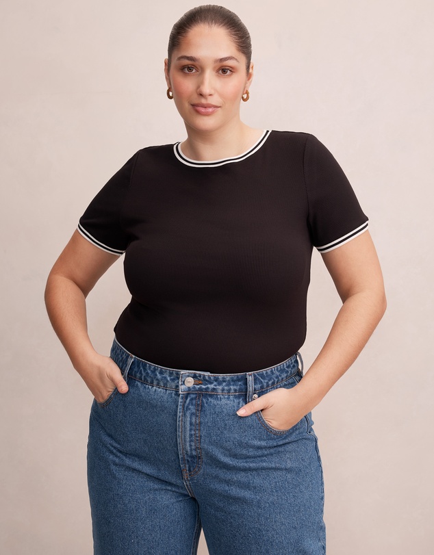 Forever New Curve - Rosie Curve Tipped Trim Short Sleeves T-shirt