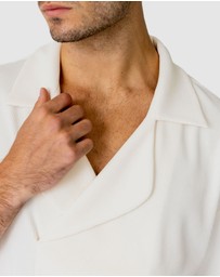 Justin Cassin - Henrik Ribbed Short Sleeve Tie Shirt