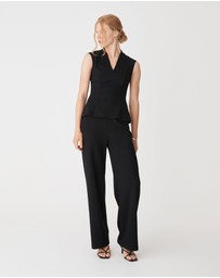 Forcast - Juno V-Neck Ponte Top