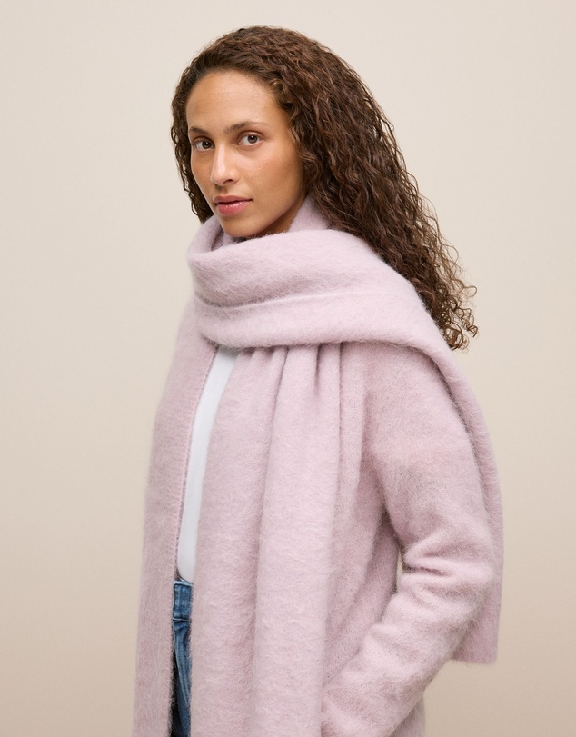 Trenery - Brushed Alpaca Scarf in Light Blush