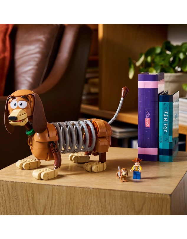 LEGO - 43301 Toy Story Slinky Dog Bookends