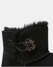 EVERAU - Australian Shepherd Ugg Mini Button Sheepskin Upper UGG Boots