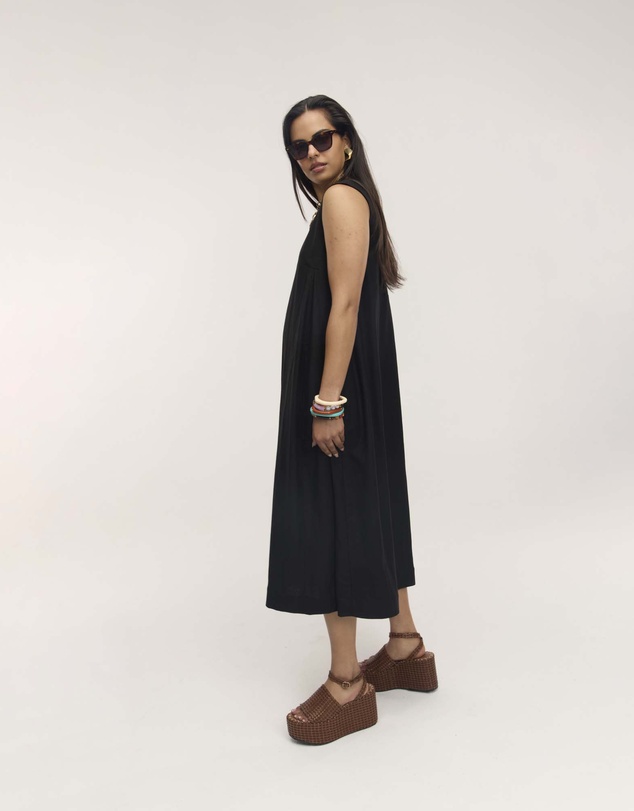 Obus - Perseverance Sleeveless Midi Dress