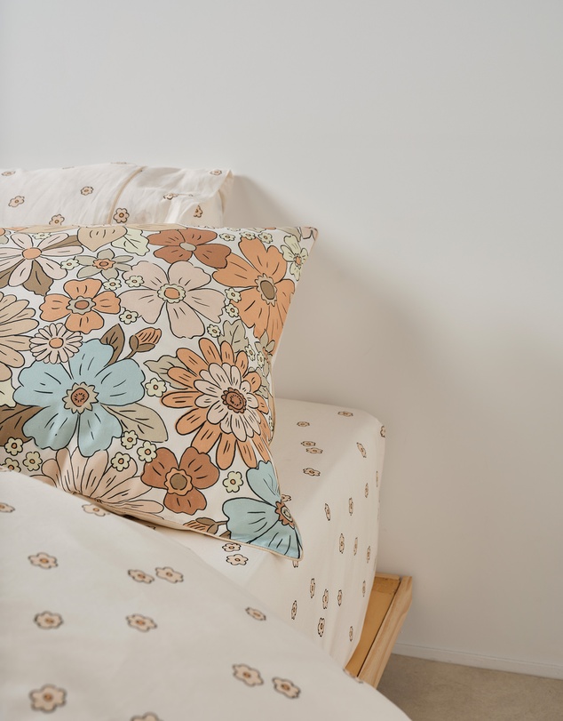 Linen House Kids - Flower Garden Quilt Cover Set
