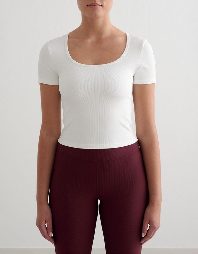 Aim'n - Ribbed Performance Short Sleeve Top