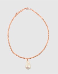 Izoa - Odette Drop Pearl Necklace