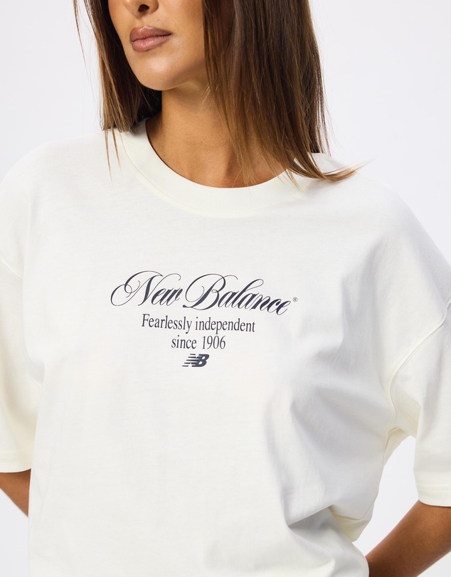 New Balance - Pressed Flowers Memories Oversized T-Shirt