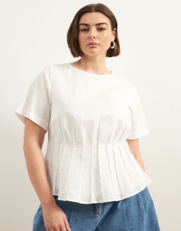 Atmos&Here Curvy - Maya Pin Tuck Linen Blend Top
