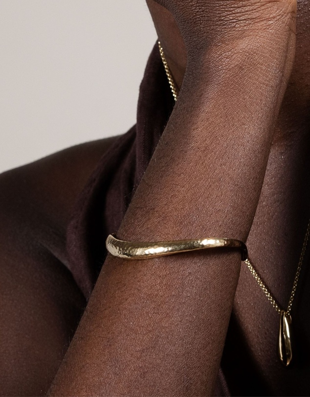 Dower & Hall - Women's Curved Nomad Cuff Bangle In Gold Vermeil