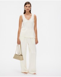 Minima Esenciales - Noa Scoop Neck Top