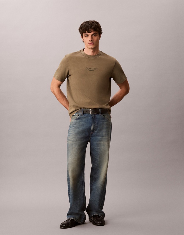 Calvin Klein Jeans - Acid Wash Logo Graphic T-Shirt