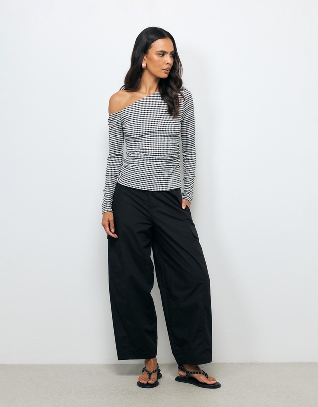 AERE - Organic Cotton Cargo Barrel Pants