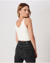 MVN - Alia Singlet