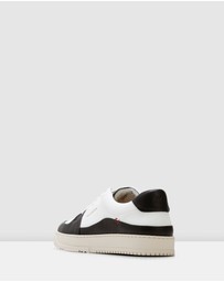 Rollie - Wave Mens Shoe